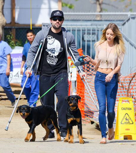 Celebrities Own Rottweiler Dogs,Leonardo DiCaprio,sylvester stallone,Will Smith,Mohan Lal,Tulisa Contostavlos,Robbie Williams,Brody Jenner,Miley Cyrus,Bruno Mars,Stephen Marley