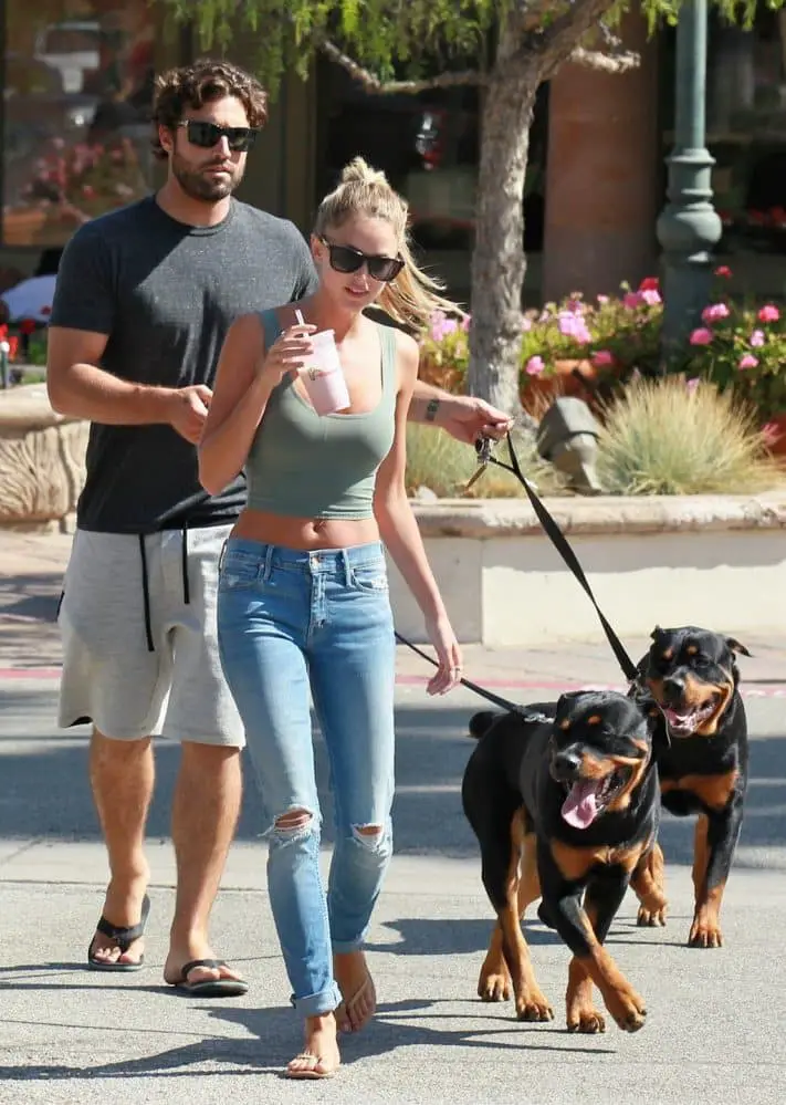 10 Celebrities Own Rottweiler Dogs 7 10 Celebrities Who Own Rottweiler Dogs